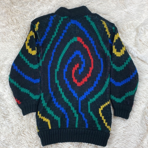 Vintage Answers by Riddles, Inc. Sweater - Picture 9 of 9